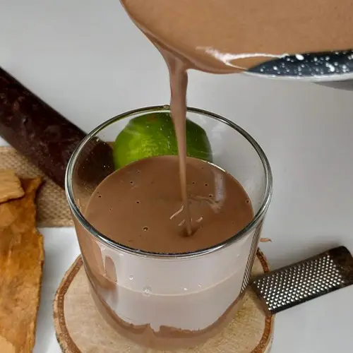 Le chocolat chaud martiniquais est servi le matin après une soirée de célébration
