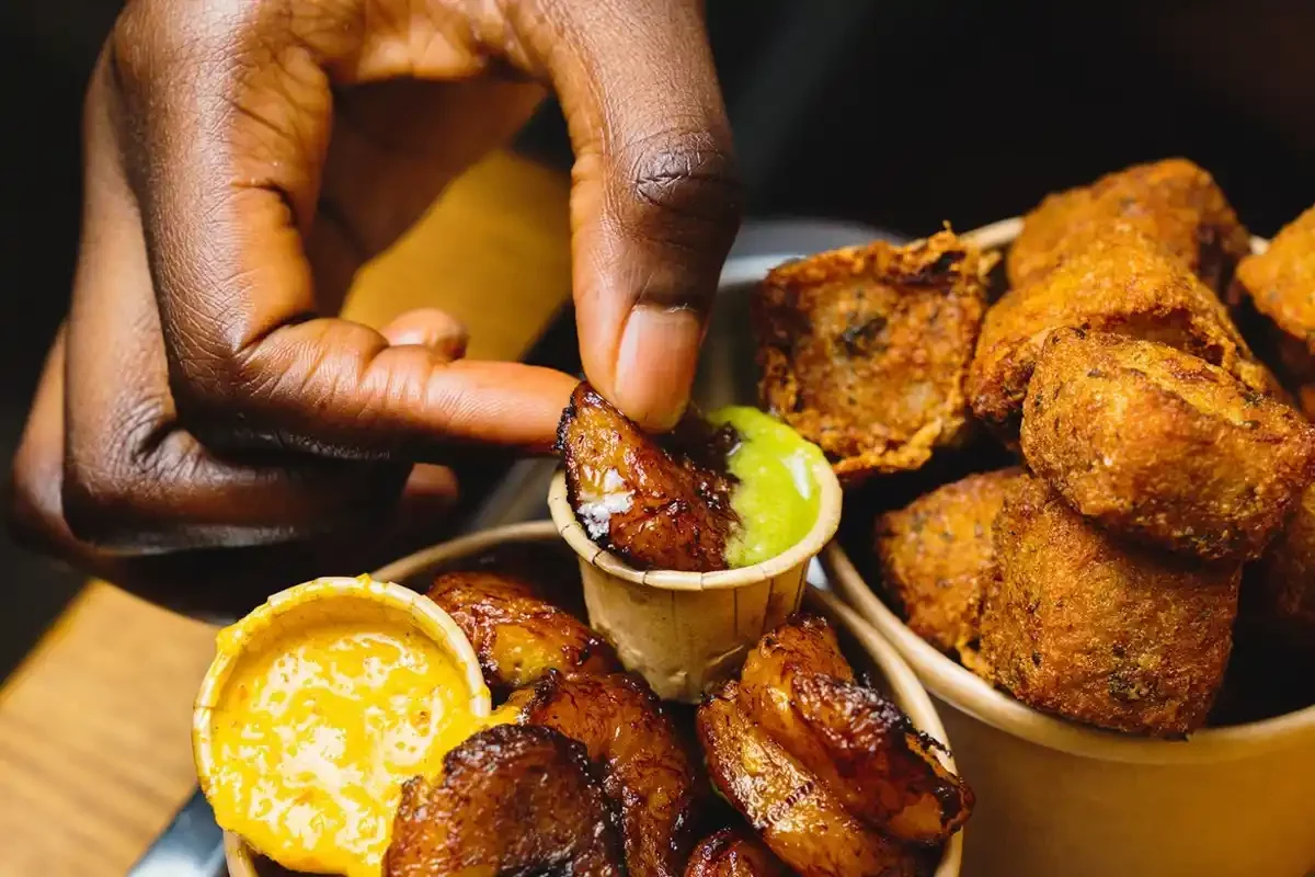 10 restaurants afro vegan à découvrir à Paris